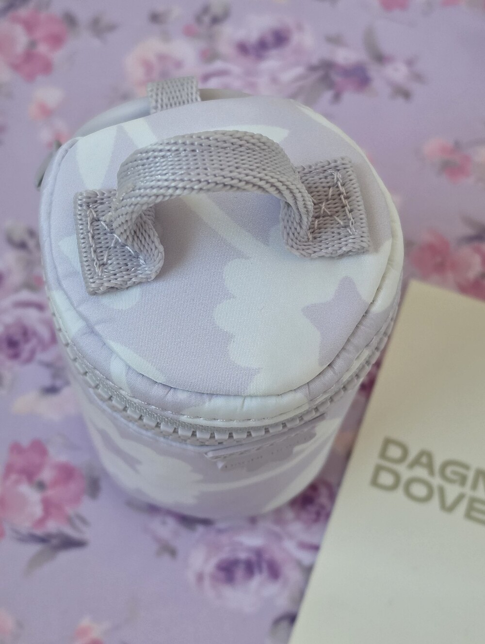 Bloom Print Mila Keychain - Picture 7 of 11